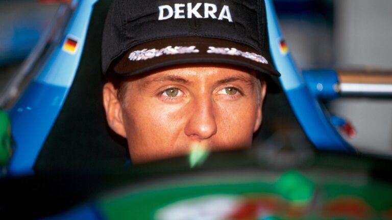 หนังน่าดู Schumacher มุมมองที่น่าติดตาม